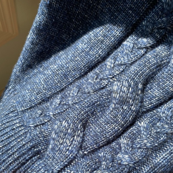 NWOT Banana Republic Women’s Cozy Cable Mock Neck Sweater - Picture 9 of 14